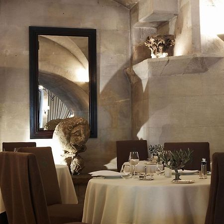 Hotel Baumaniere Les Baux De Provence Eksteriør billede