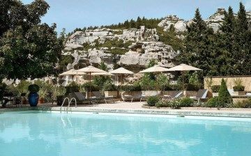 Hotel Baumaniere Les Baux De Provence Eksteriør billede